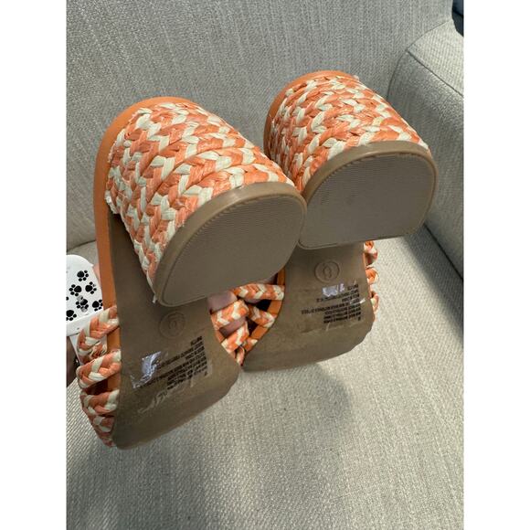 NWT Ladies Universal Thread Orange Rachel Heels - Size 6 - Picture 4 of 4